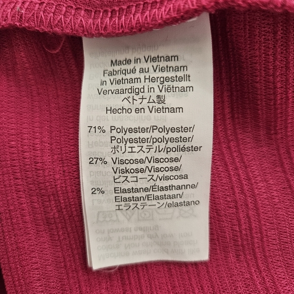 J. Crew Women's Bright Pink Tiered Bell Sleeve Babydoll Top Size Small, Textured - Picture 7 of 8